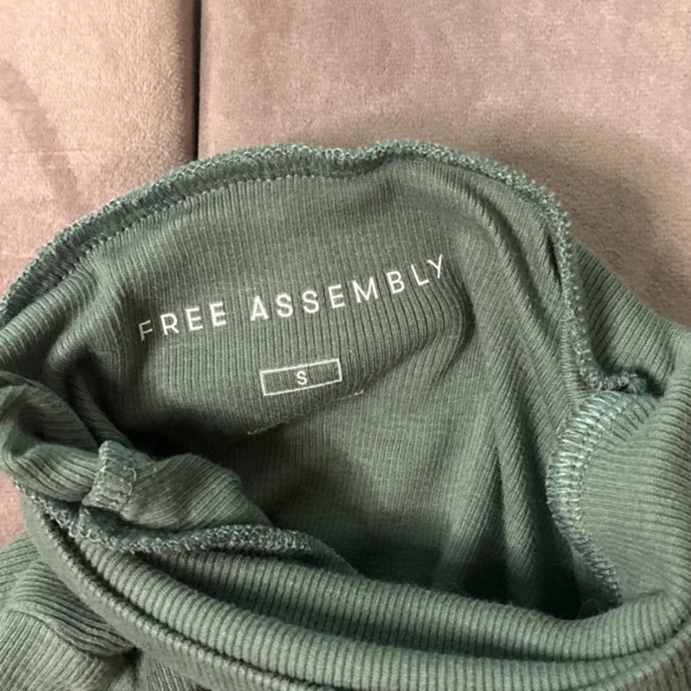 Soft Sage Green Turtleneck Long-Sleeve Top - Picture 2 of 2